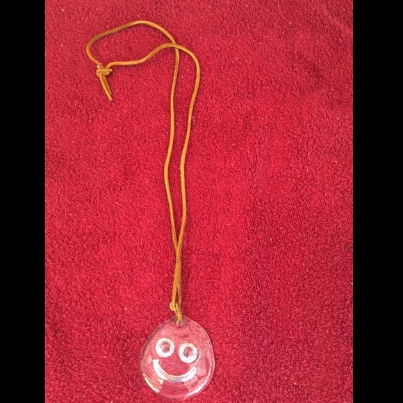 Handmade glass and leather smiling necklace! - Picture 1 of 1